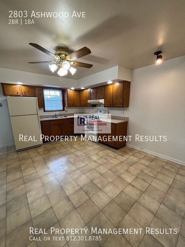 Building Photo - 2803 Ashwood Ave