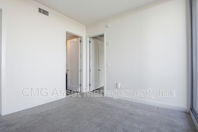 Building Photo - 1820 Peachtree St NW