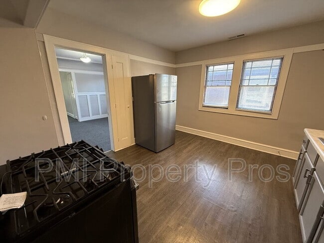 Building Photo - 4043 N 24th Pl