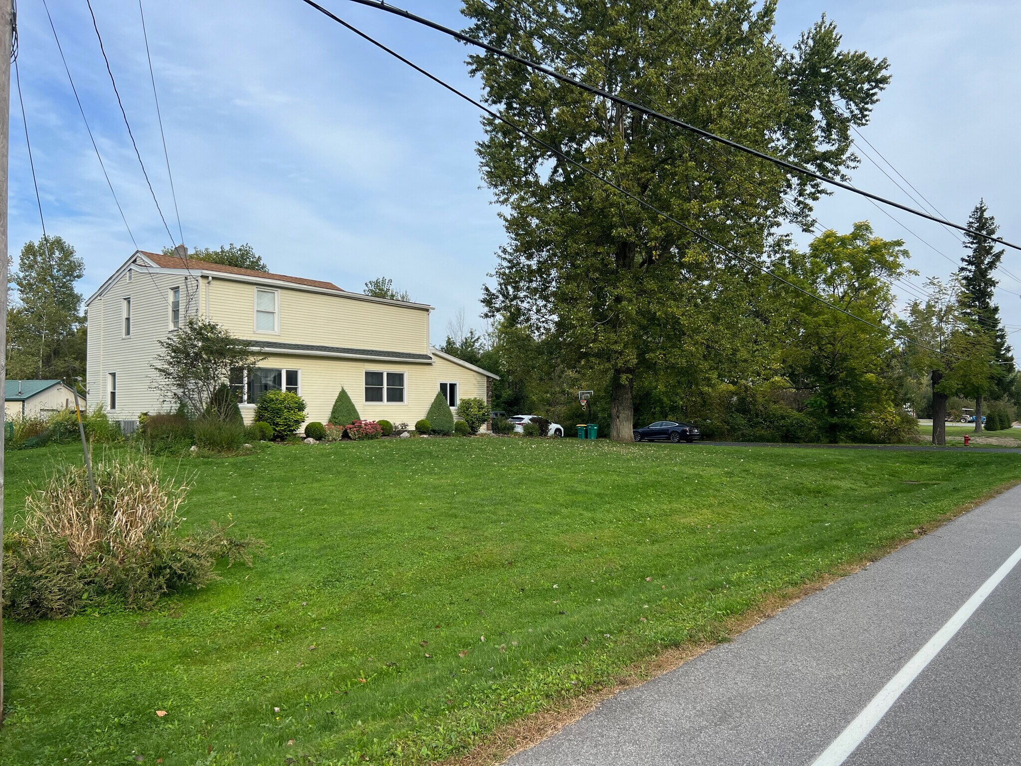 Building Photo - 8350 Goodrich Rd