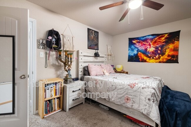 Building Photo - 10238 Midsummer Meadow