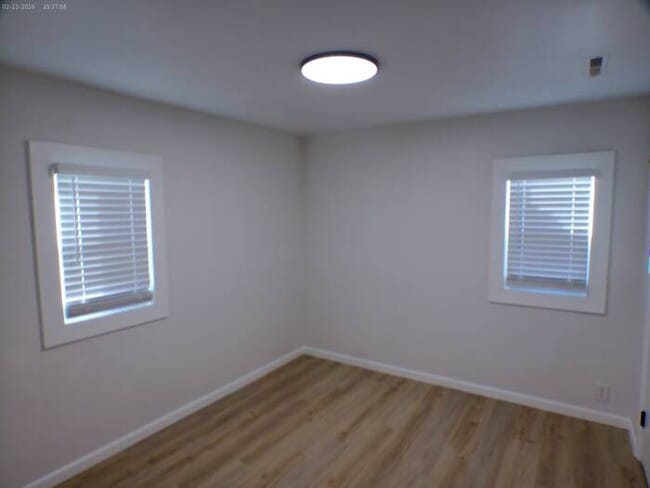 Building Photo - Lovely 3 bedrooms and 2 full baths ranch home located off Antioch Rd on W 81st St in Overland Park