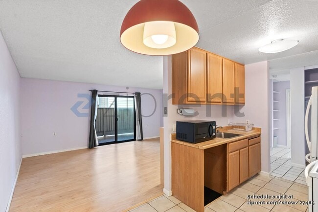 Building Photo - 2077 Washington Ave