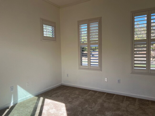 Building Photo - Del Webb @ Sierra Canyon Home Available Now