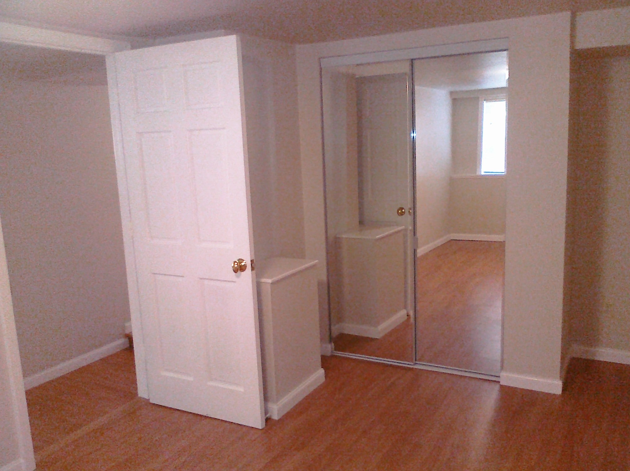 Building Photo - 2073 Clinton Ave