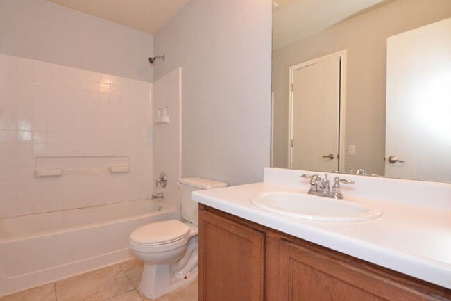 Building Photo - 7421 Elk Pass Dr