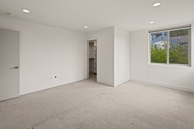 Building Photo - Stunning West Queen Anne Retreat with Iconic Puget Sound Views