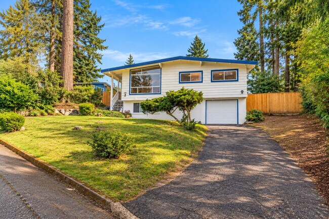 Building Photo - 14009 SE 37th Pl