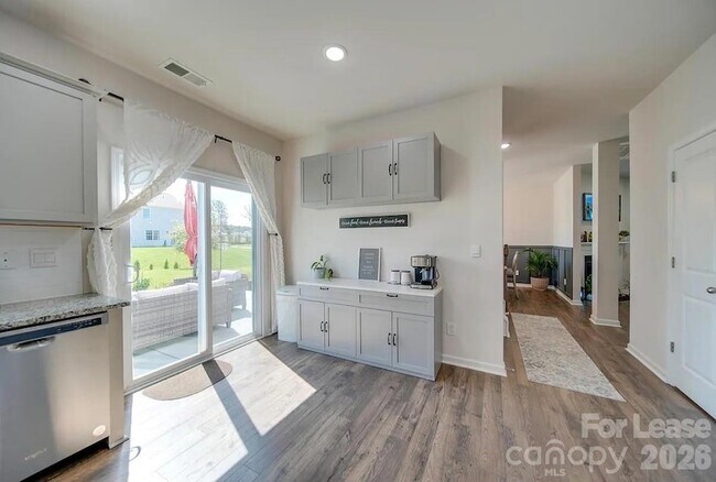 Building Photo - 9609 Margrave Dr