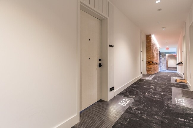 Primary Photo - Terrific One Bedroom Condo in Truxton Circle!