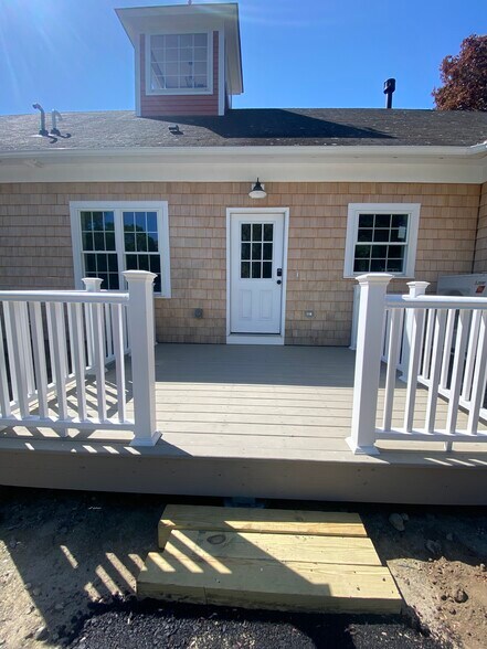 Building Photo - 40 Tainter Hill Rd