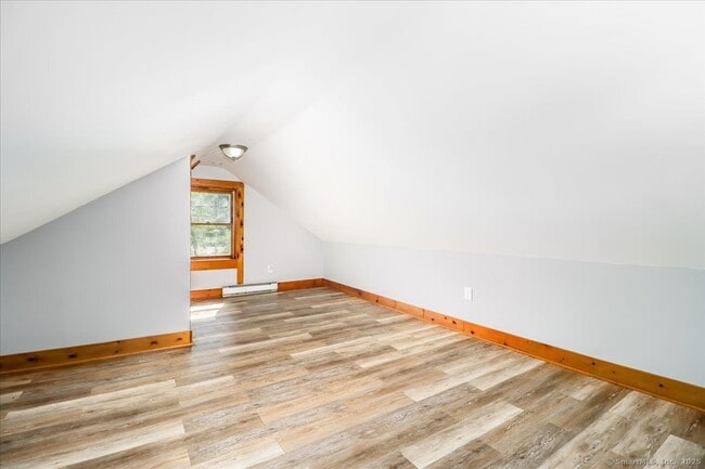 Building Photo - 206 Litchfield Turnpike