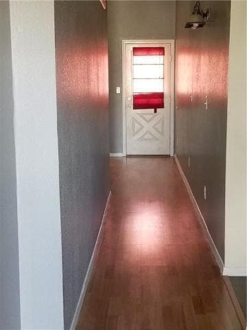 Building Photo - 305 De Palma Pl