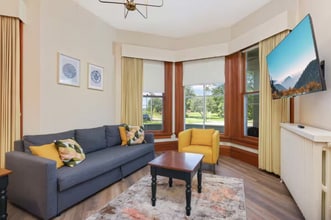 Building Photo - 196 Mounds Blvd