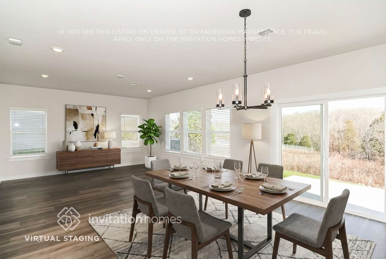 Building Photo - 1219 Bluffton Cir