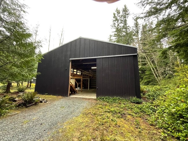 Building Photo - Single Level Home in Langley!