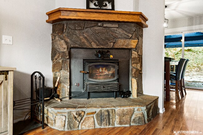 Building Photo - 9202 Cam Island Cir