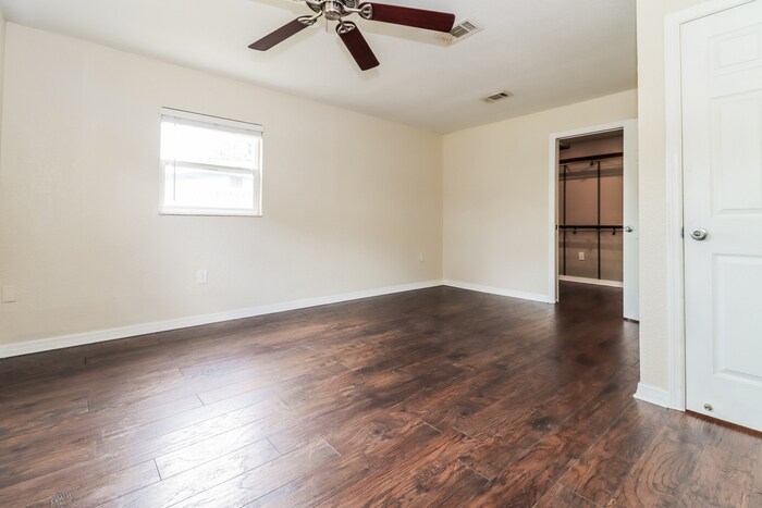 Building Photo - 6707 Sierra Terrace