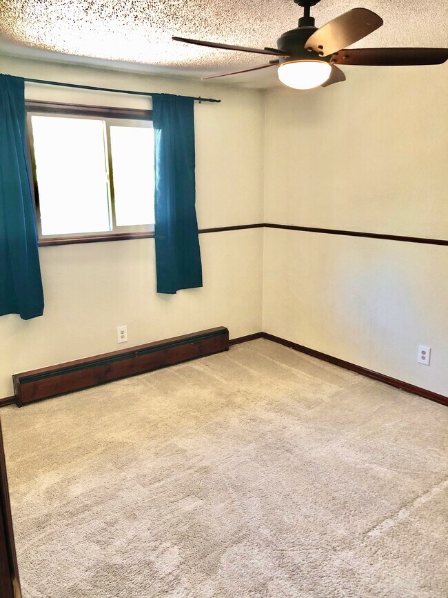 Building Photo - 3725 Quail St