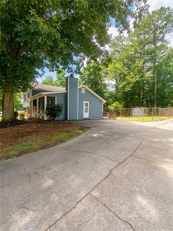 Building Photo - 1357 Monfort Rd