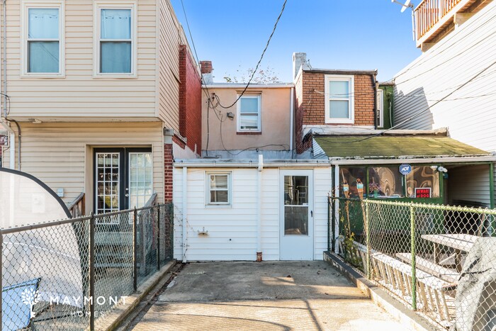 Building Photo - 1437 Decatur St