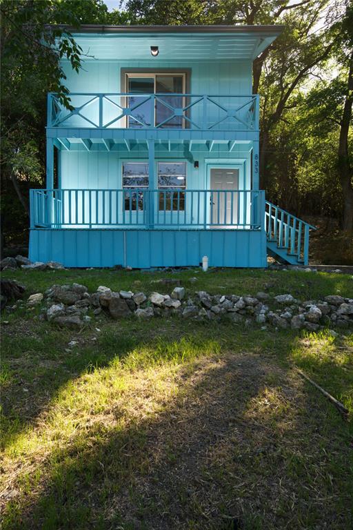 Building Photo - 833 Old Ranch Rd 12