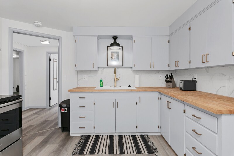 Building Photo - 501 N 27th St