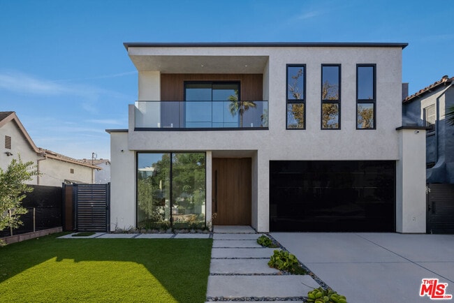 Building Photo - 441 Croft Ave