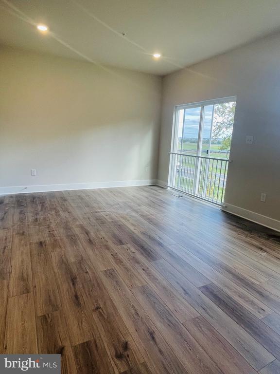 Building Photo - 2280 Marcy Dr