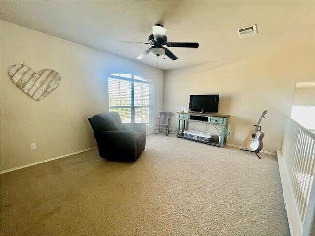 Building Photo - 1010 Aiken Dr