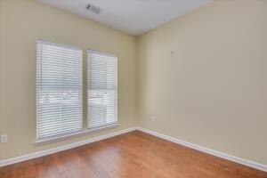 Building Photo - 3631 Mossland Dr
