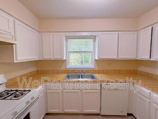 Building Photo - 5332 Winslow Crossing