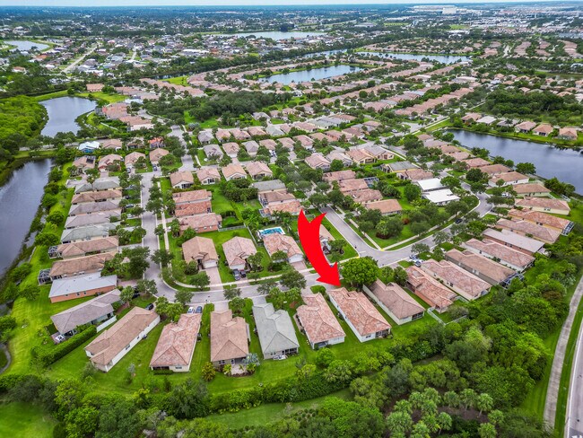 Building Photo - 9588 SW Flowermound Cir