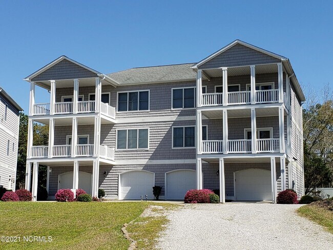 Primary Photo - 1129 Bennett Rd