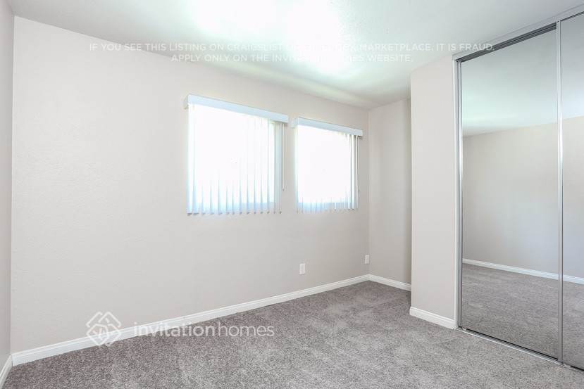 Building Photo - 1135 Erica St