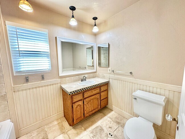 Building Photo - Beautiful Home, in Quiet Country Setting, Large, Private, Fenced Yard Space, with Landscaper Incl...