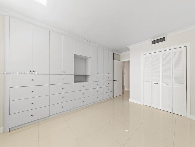 Building Photo - 9801 Collins Ave