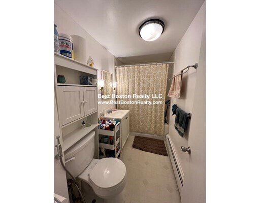 Building Photo - 2 Gilson Ter