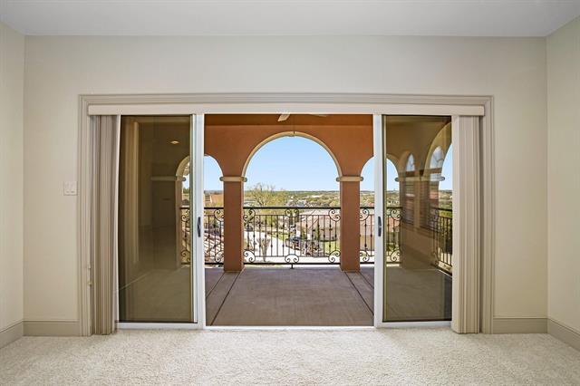 Building Photo - 7713 Lakeview Cir