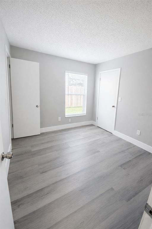 Building Photo - 8273 Cascade Oaks Dr