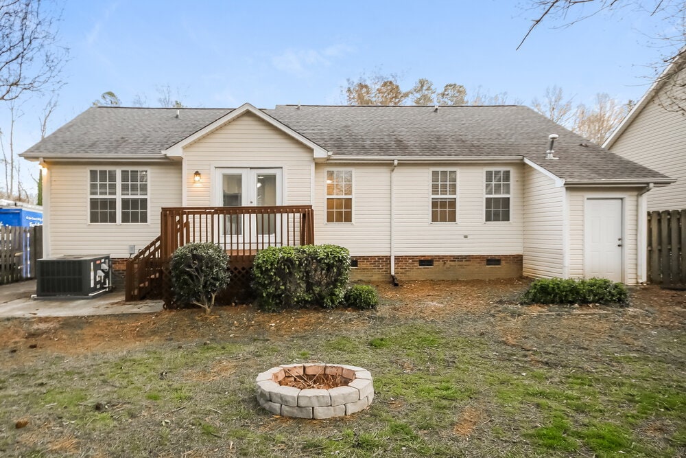 Building Photo - 820 Turning Point Ln