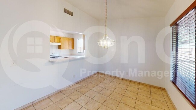 Building Photo - 8488 N Winchester Creek Dr