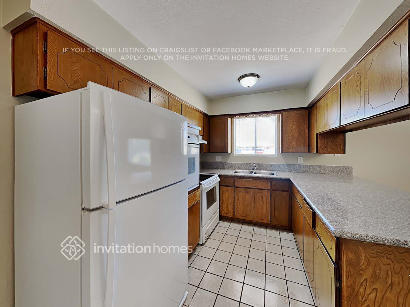 Building Photo - 1307 E Dunlap Ave