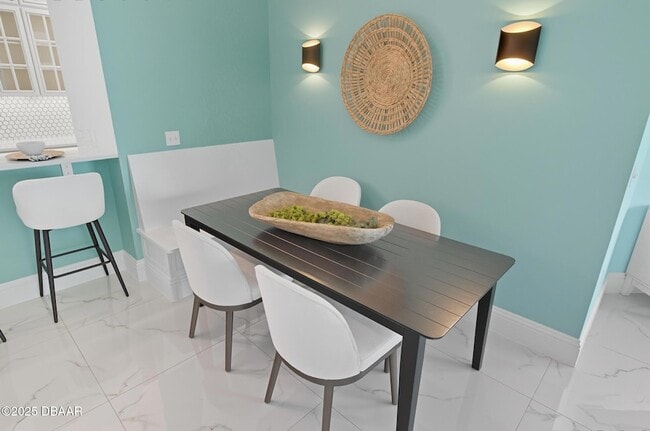 Building Photo - 200 Ocean Crest Dr