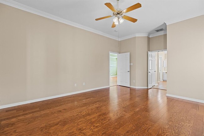 Building Photo - 8406 Lofty Ln