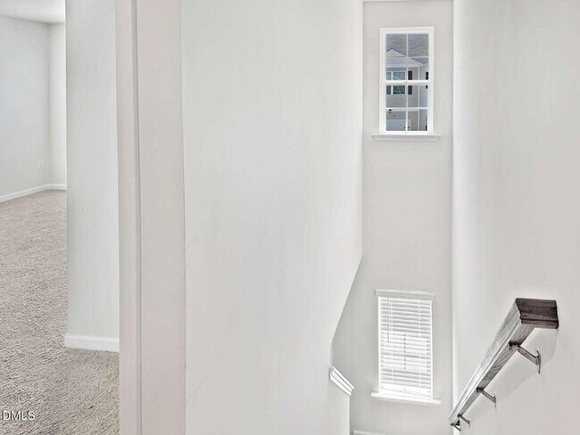 Building Photo - 3307 Alibird Ln