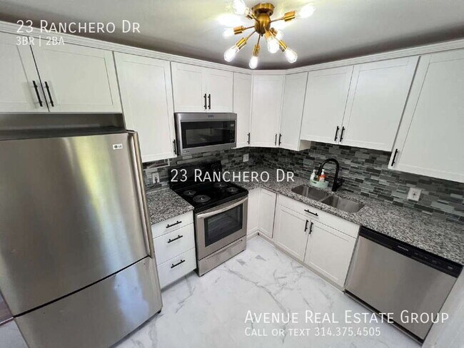Building Photo - 23 Ranchero Dr