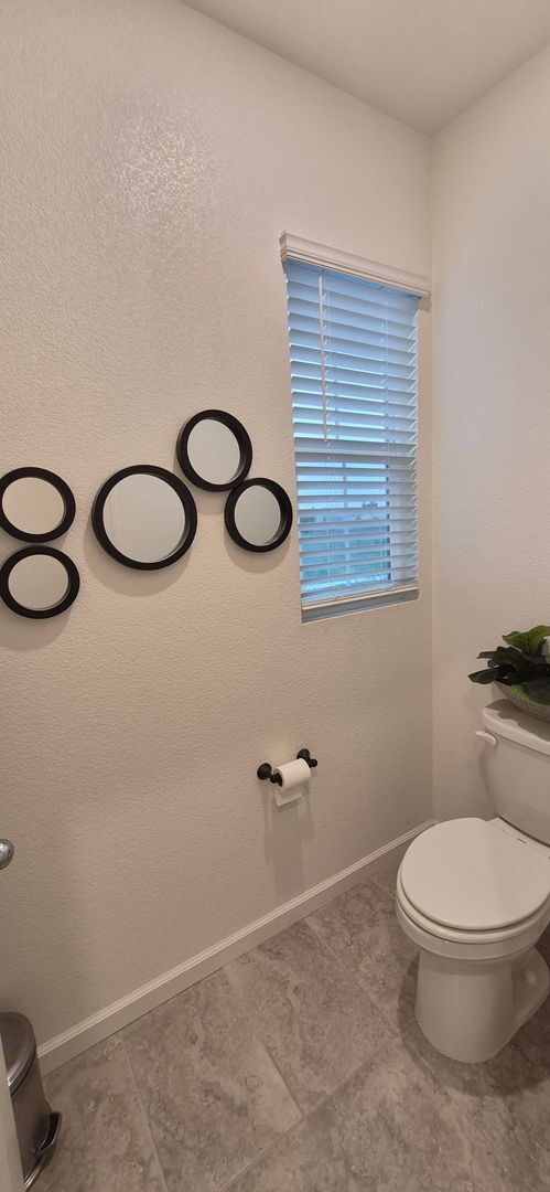 Building Photo - Tastefully Done & Stunning Place to Call Home