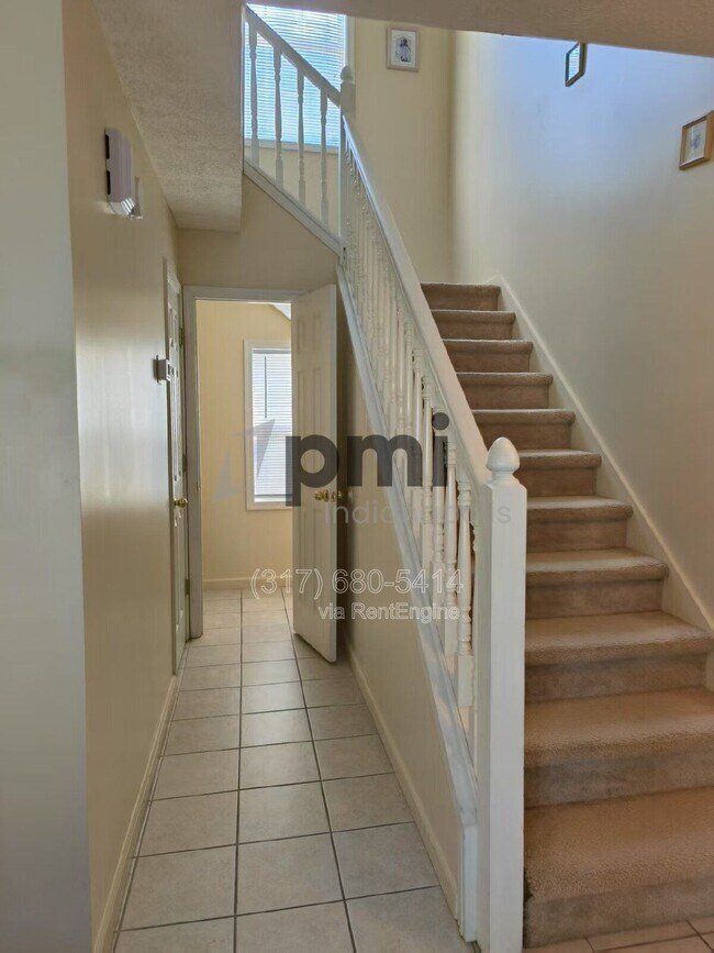 Building Photo - 2871 S Walnut Street Pike