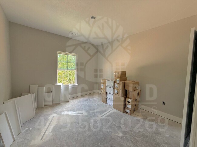 Building Photo - 25 Sorbie Dr